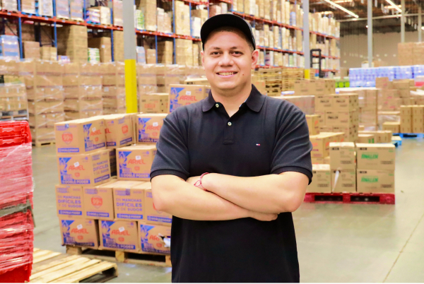 Northgate Market Warehouse employee